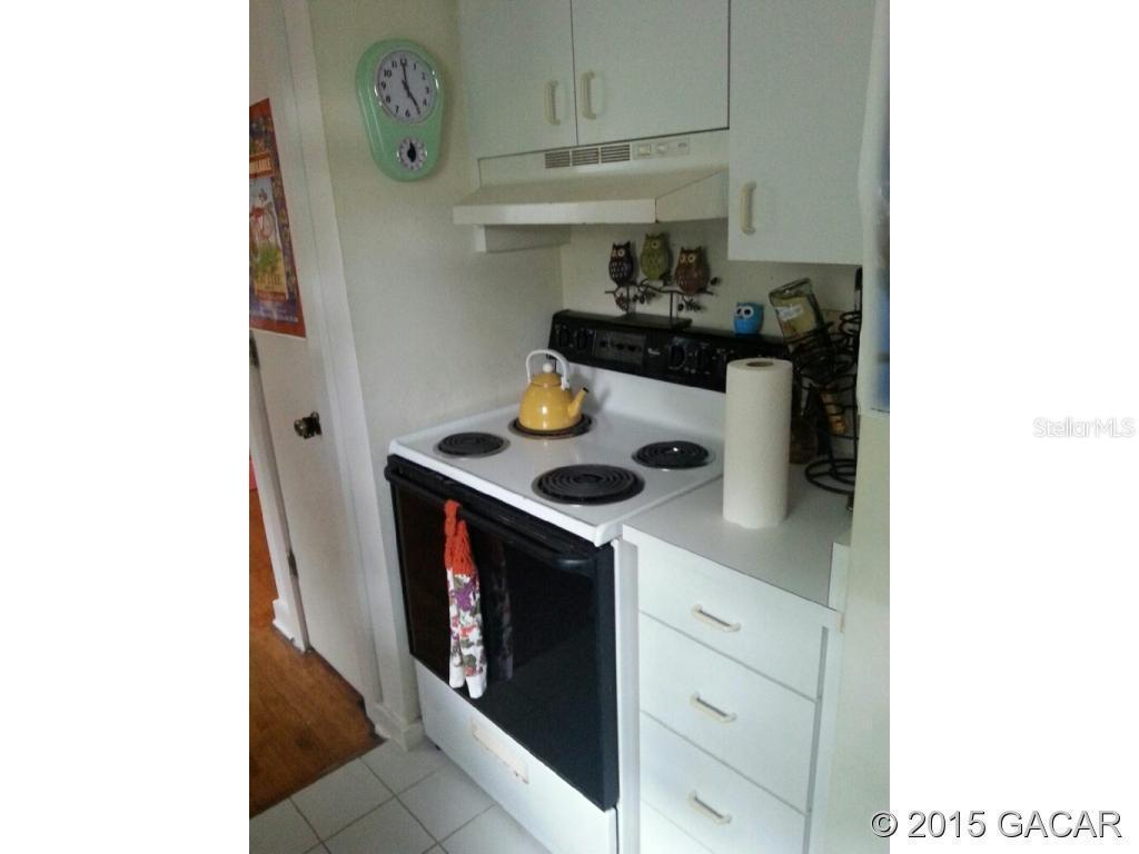 815 NE 10th Ave., Gainesville, FL 32601