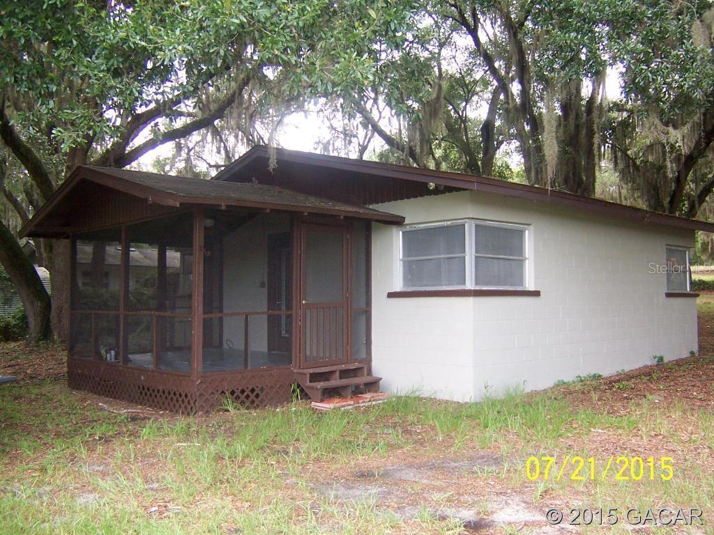 130 Serenity Dr., Melrose, FL 32666