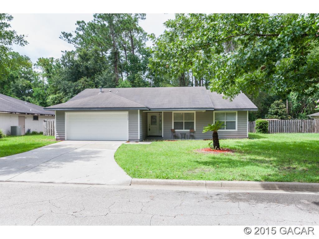 2402 NW 52nd Place, Gainesville, FL 32605