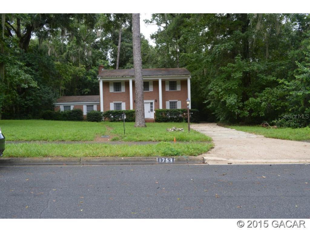1753 NW 14 Ave., Gainesville, FL 32605