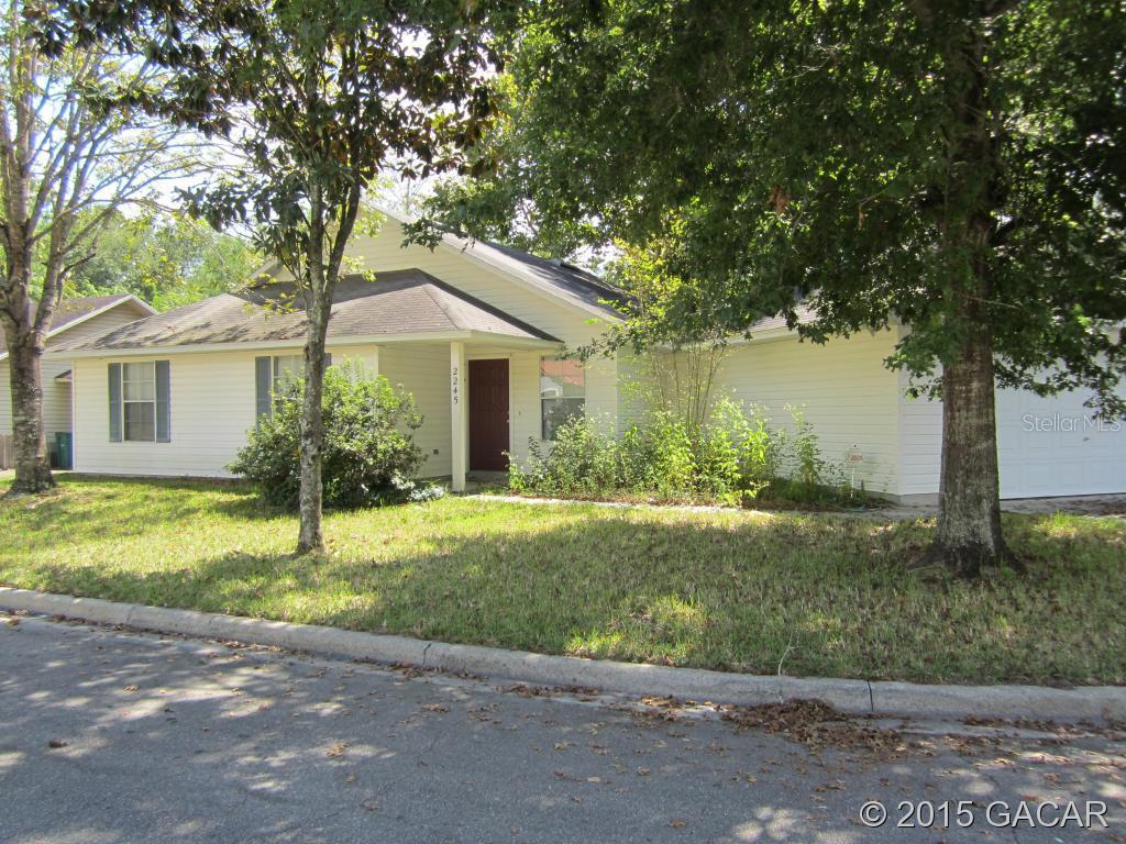 2245 NW 40th Pl., Gainesville, FL 32605