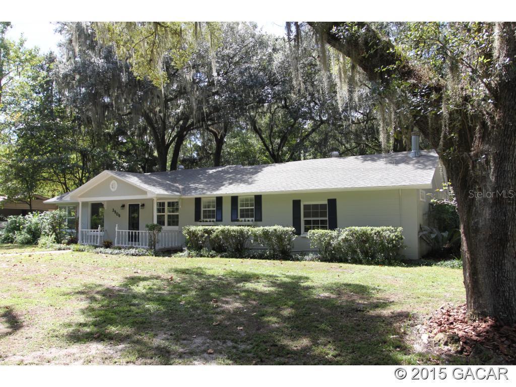 3906 SW 15th St., Gainesville, FL 32608