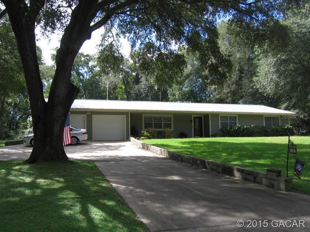 218 SE 28th Way, Melrose, FL 32666