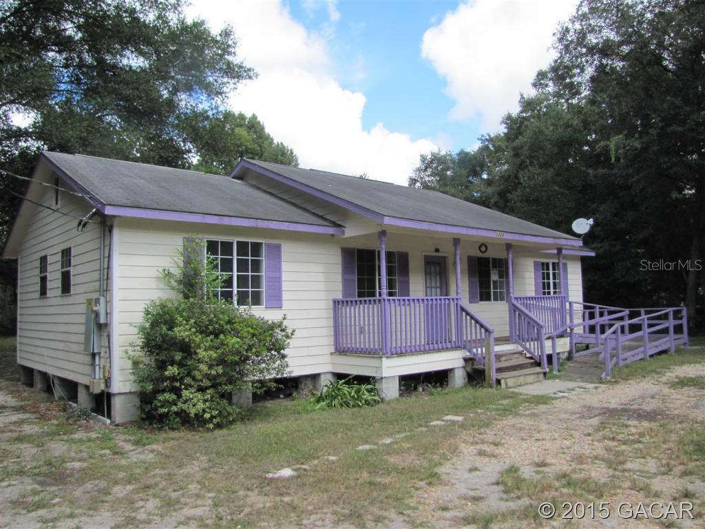 1228 SE 4th Pl., Gainesville, FL 32641