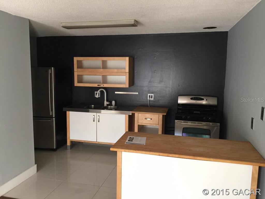 1700 SW 16th Ct. #J-1, Gainesville, FL 32608