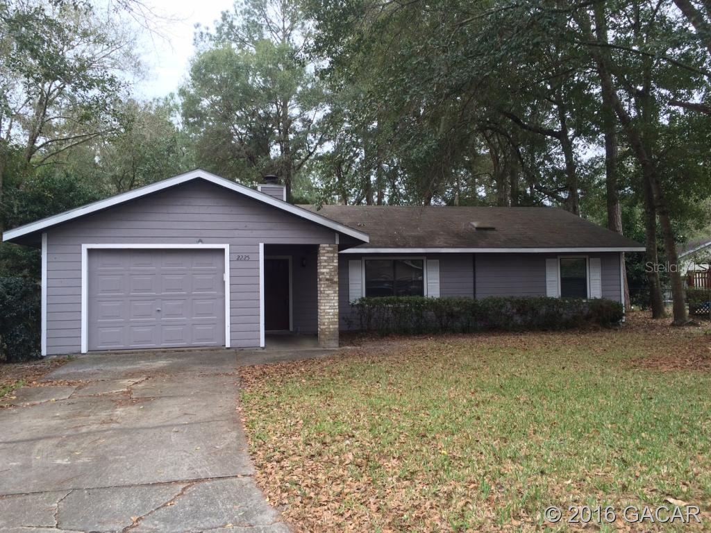 2225 NW 44th Pl., Gainesville, FL 32605