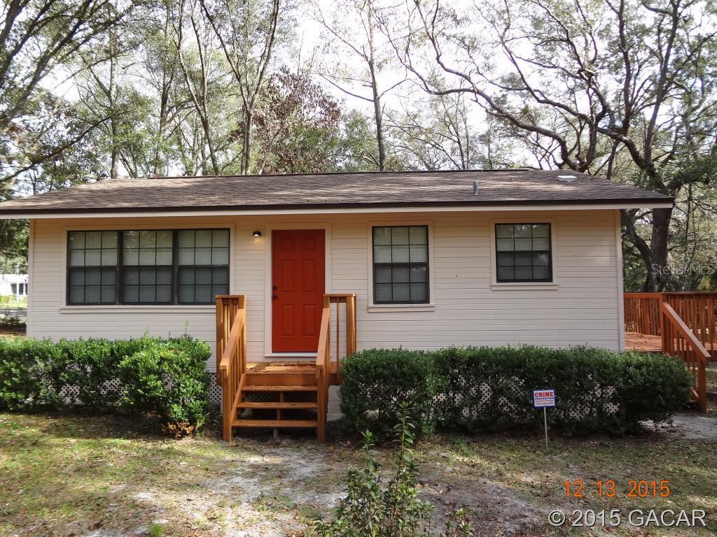 7669 Canal Ave., Fanning Springs, FL 32693