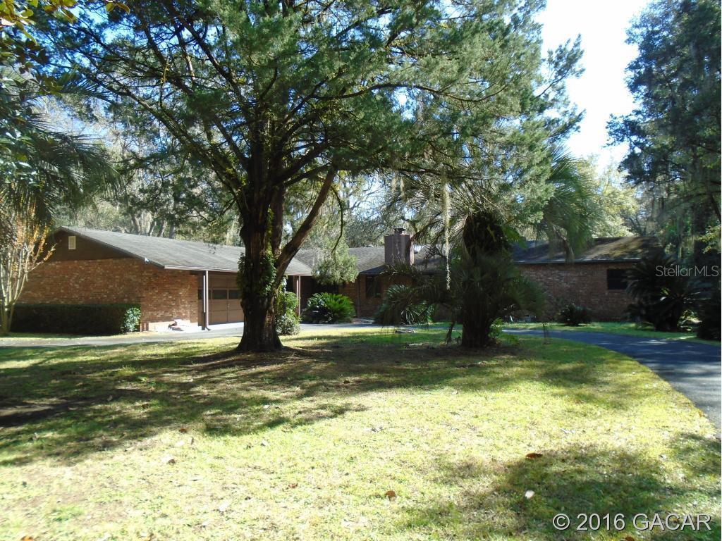 5915 NW 19 Pl., Gainesville, FL 32605