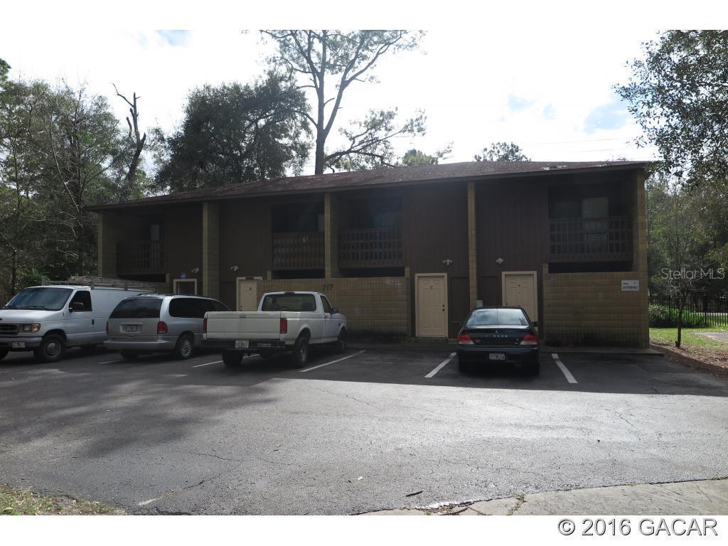 717 SW 68th Ter., Gainesville, FL 32607