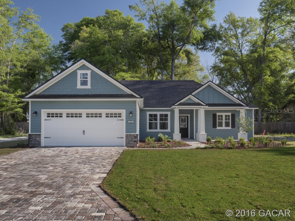 157 SW Rose Pointe Place Pl., Lake City, FL 32024