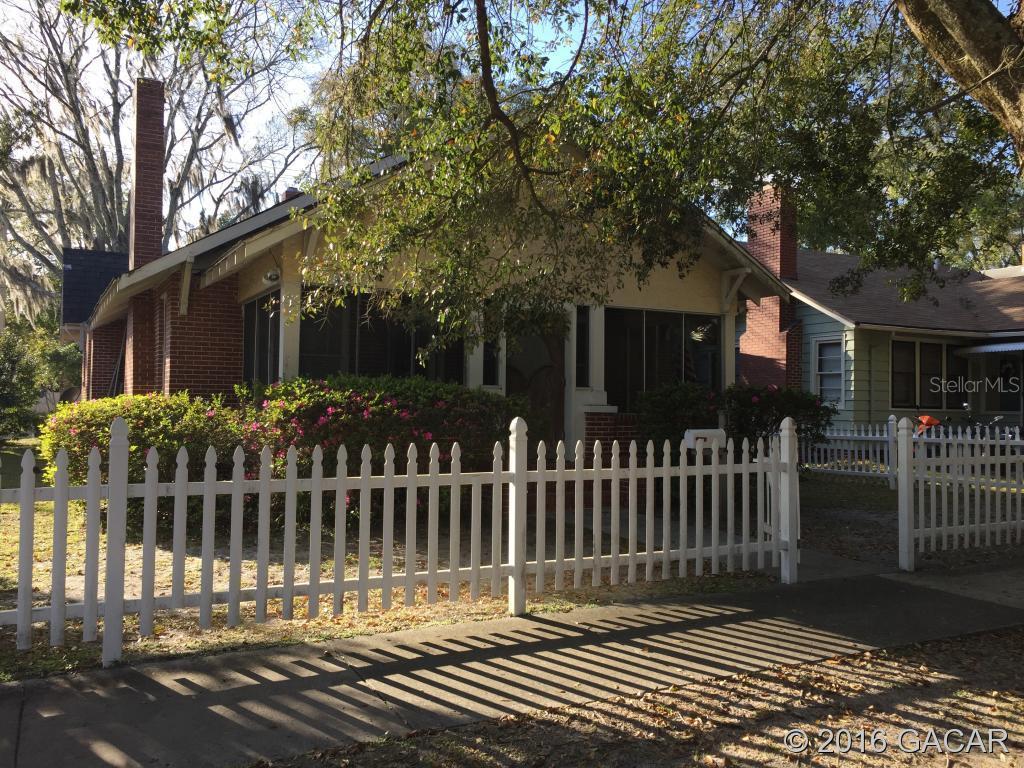 102 NW 7th Ter., Gainesville, FL 32601