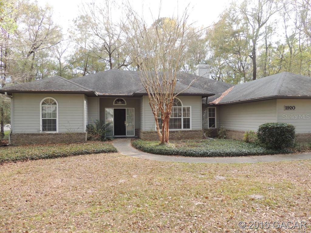 1920 SW 86th Ter., Gainesville, FL 32607