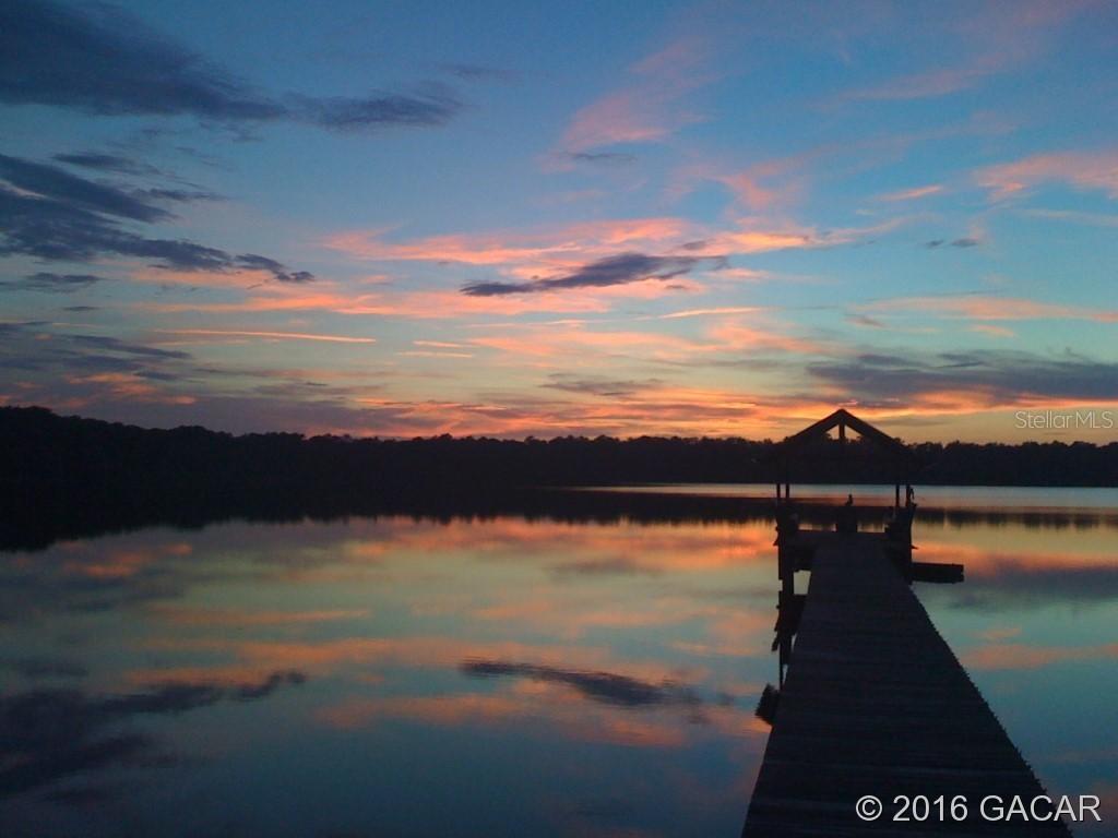 121 Lake Melrose Ln., Melrose, FL 32666