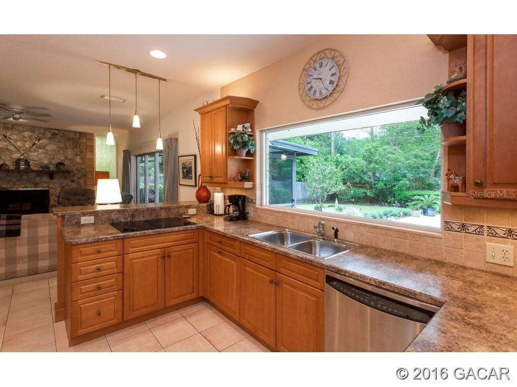 4423 NW 13th Ave., Gainesville, FL 32605