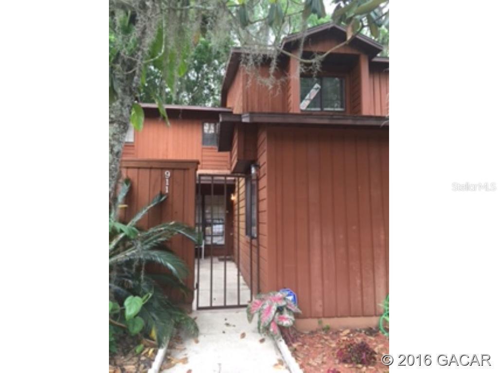 911 SW 55 Ter., Gainesville, FL 32607