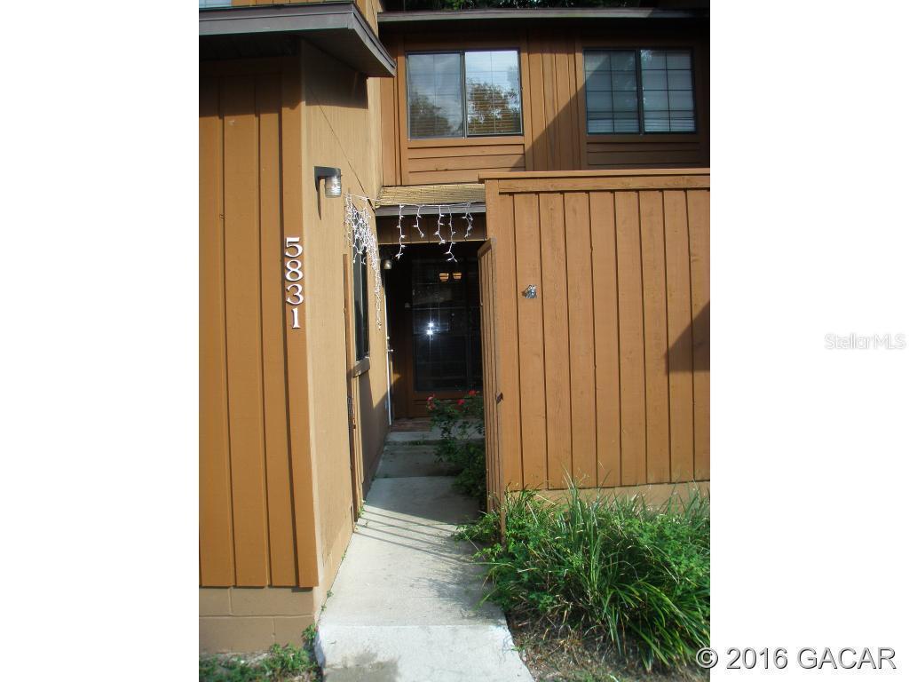 5831 SW 9th Pl., Gainesville, FL 32607