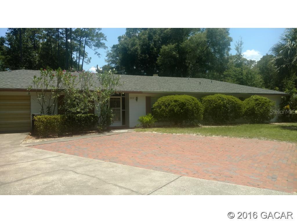 2631 NW 33rd Pl., Gainesville, FL 32605