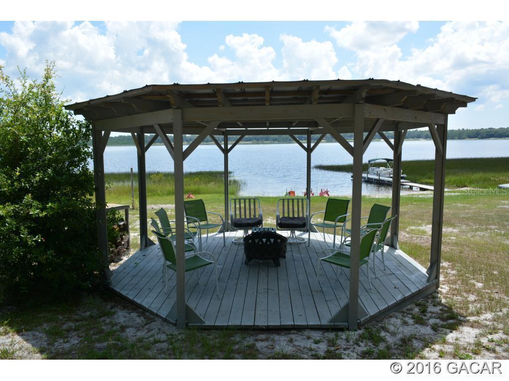 130 Hall Rd., Melrose, FL 32666