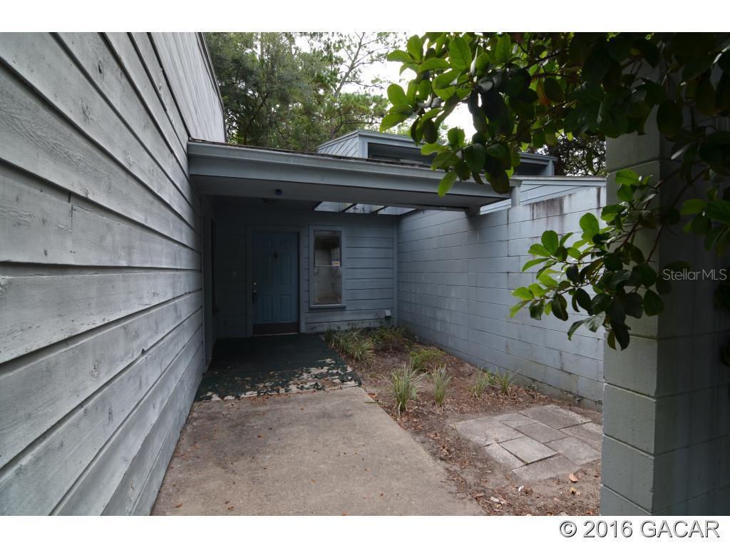 3047 NW County Rd 28th Cir., Gainesville, FL 32605