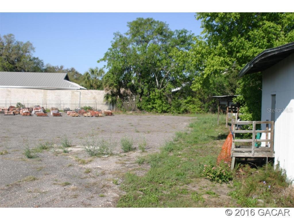 622 SE 1st St., Gainesville, FL 32601