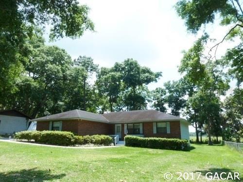 420 SE 28th St, Melrose, FL 32666