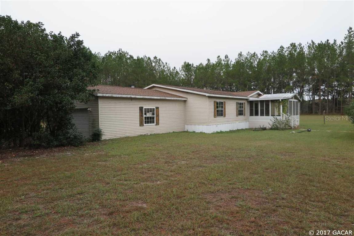 5539 County Road 341, Trenton, FL 32693