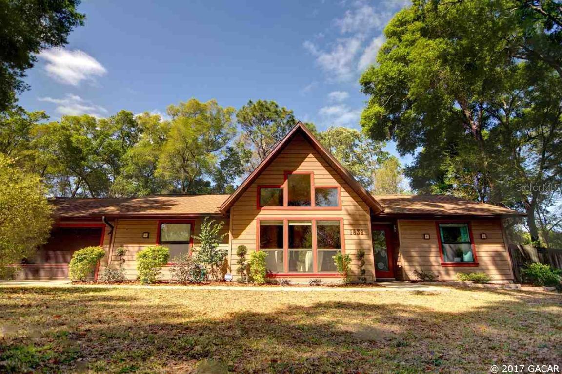 1832 SW 74th Ter., Gainesville, FL 32607