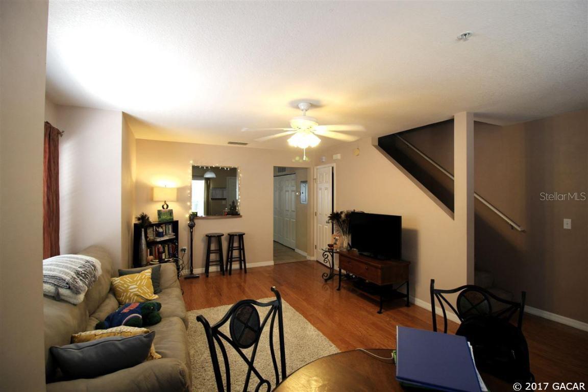 2636 SW 35th Pl. #15, Gainesville, FL 32608