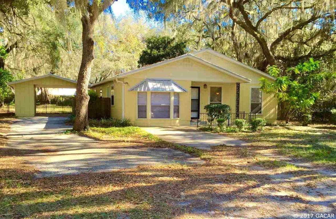 317 SE 3rd Ave., Melrose, FL 32666