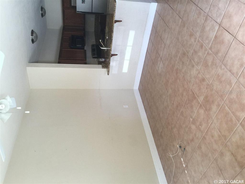 4872 NW 42nd Rd. #107, Gainesville, FL 32606