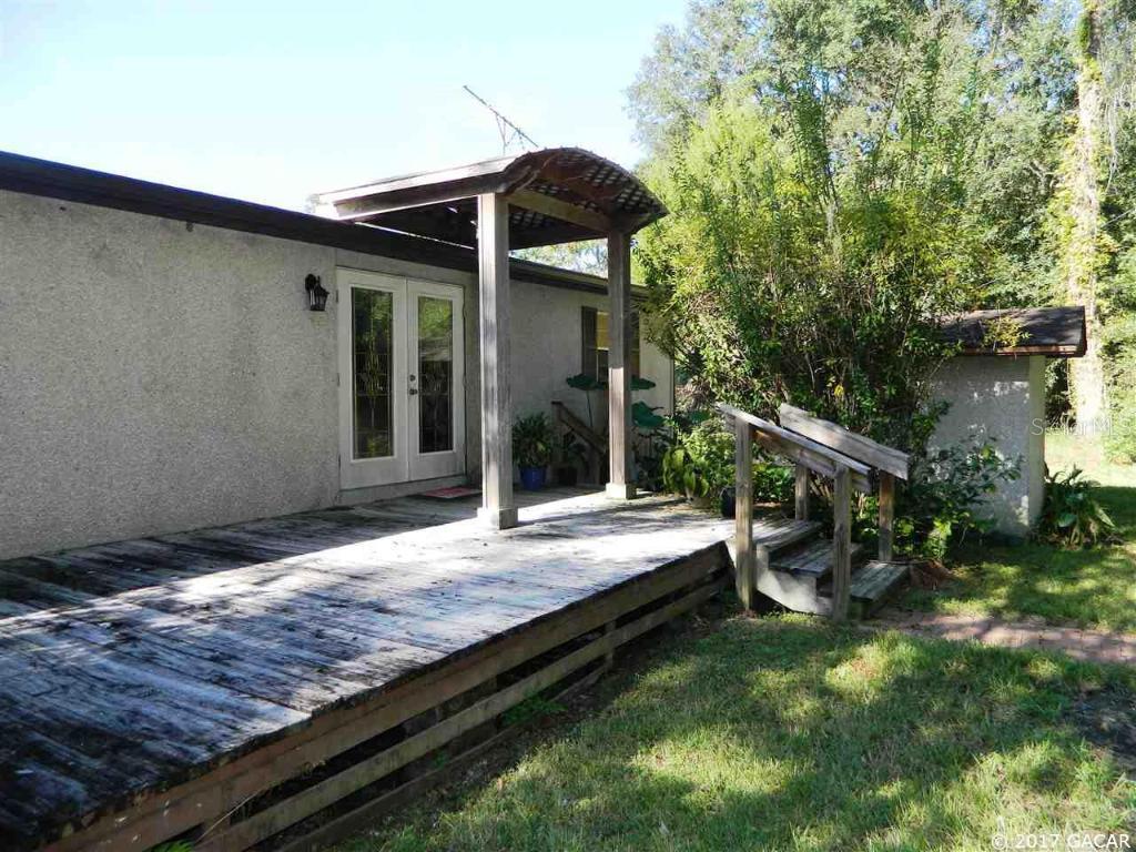 6924 NE 223 St., Melrose, FL 32666