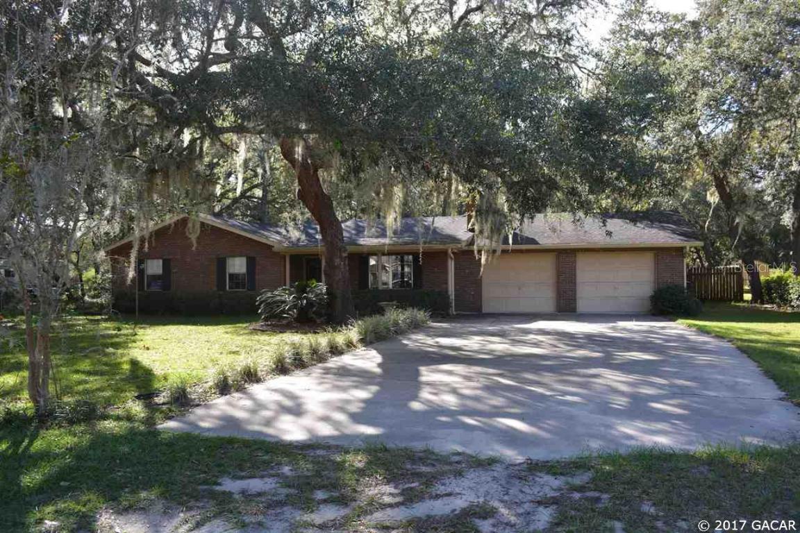 8666 Oakview Rd., Melrose, FL 32666