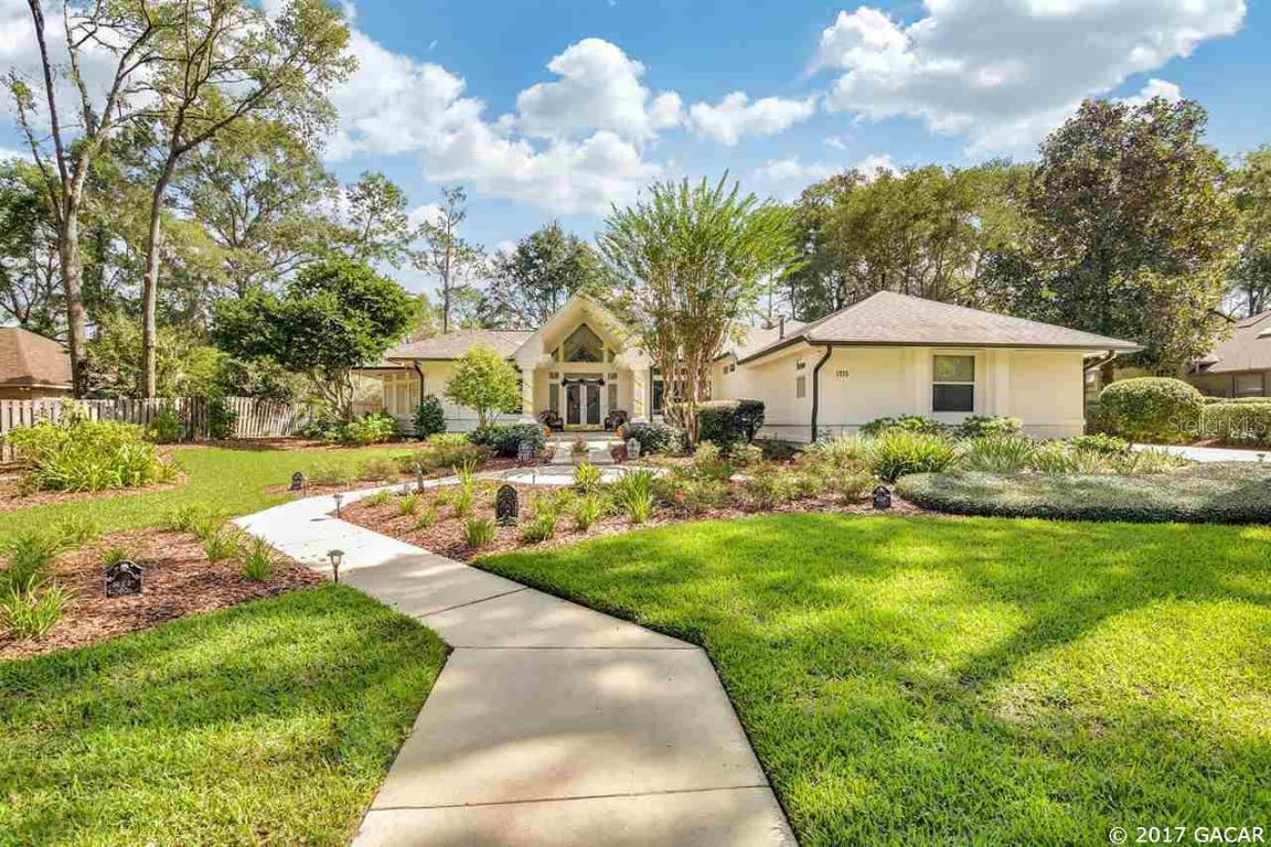 1715 SW 86th Ter., Gainesville, FL 32607