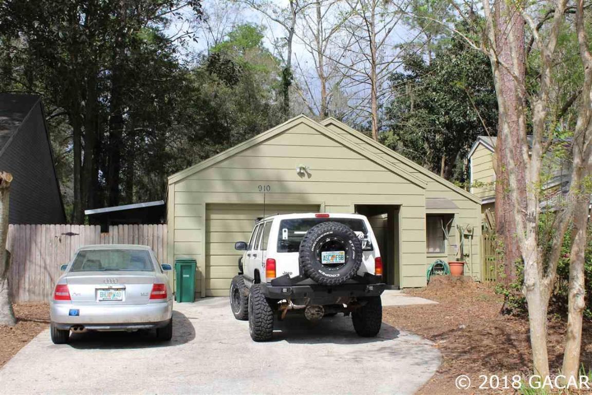 910 NW 10th Ave Ave., Gainesville, FL 32601