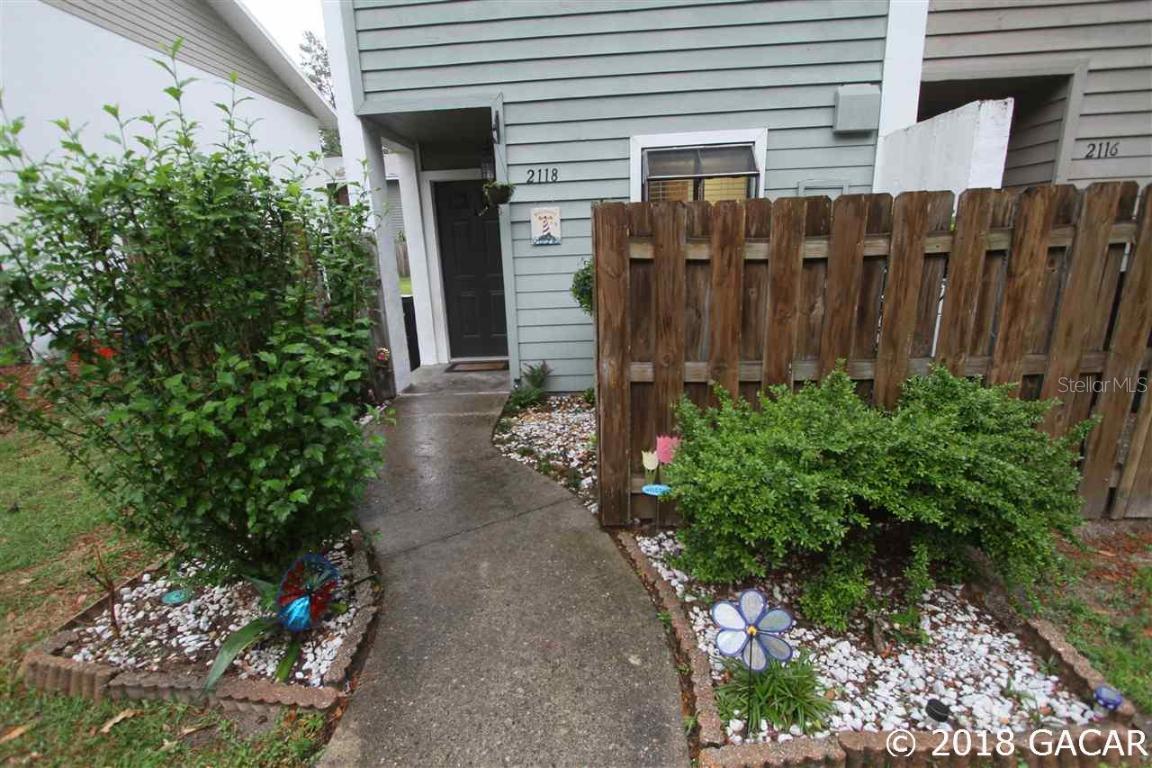 2118 SW 39th Drive Dr., Gainesville, FL 32607