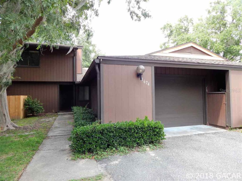 1674 NW 19th Cir., Gainesville, FL 32605