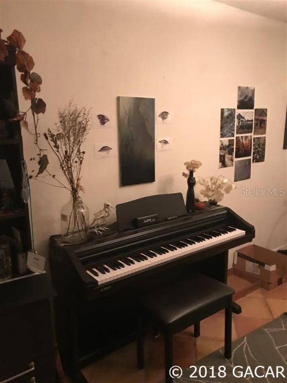 4411 SW 34th St. #201, Gainesville, FL 32608