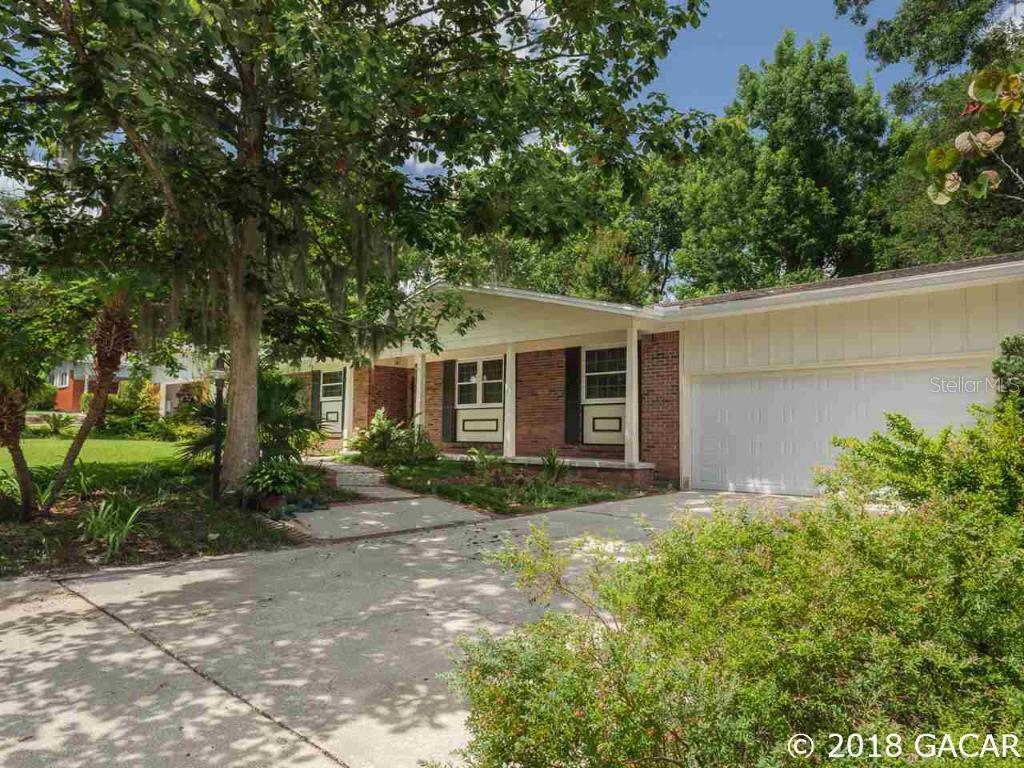 2006 NW 19th Ln., Gainesville, FL 32605