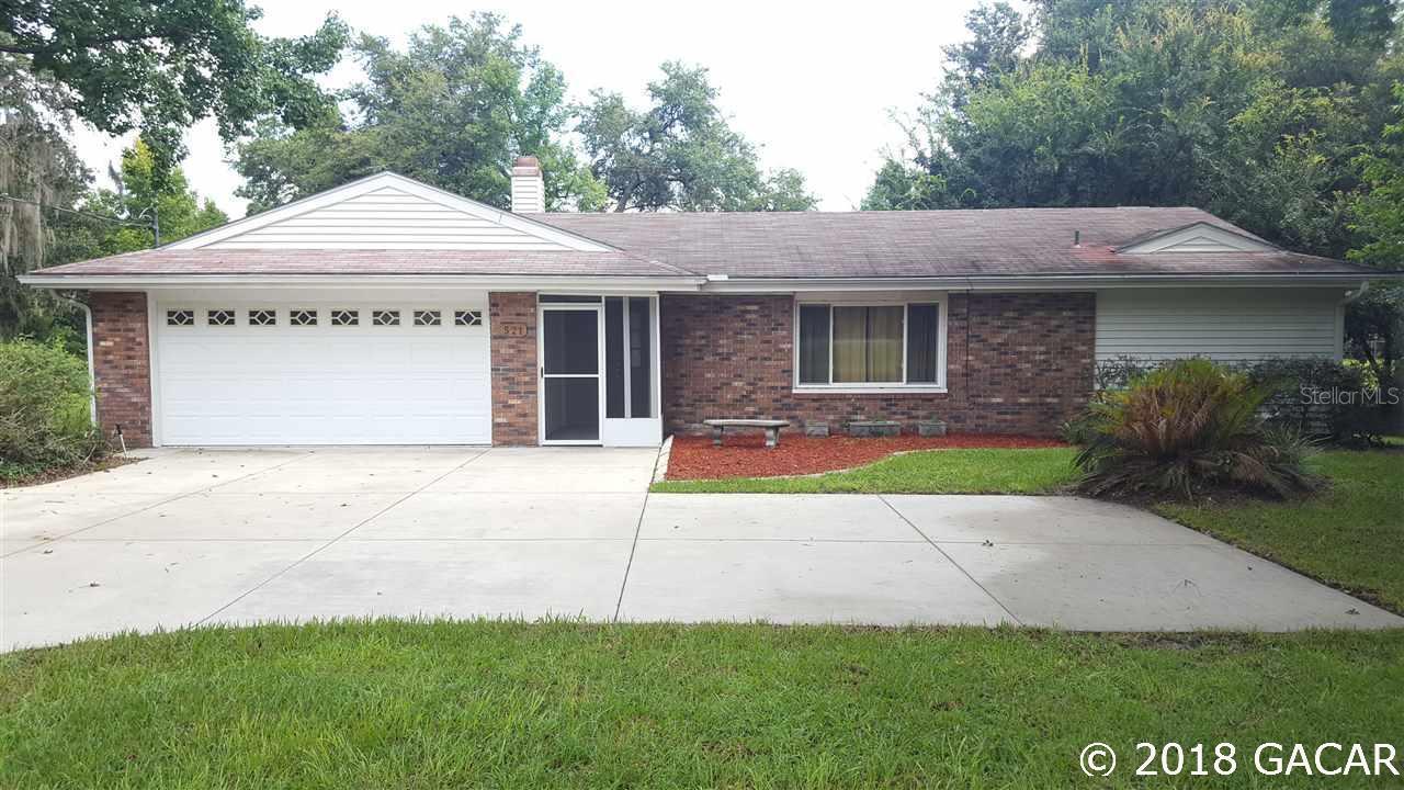 521 SE 28th St., Melrose, FL 32666