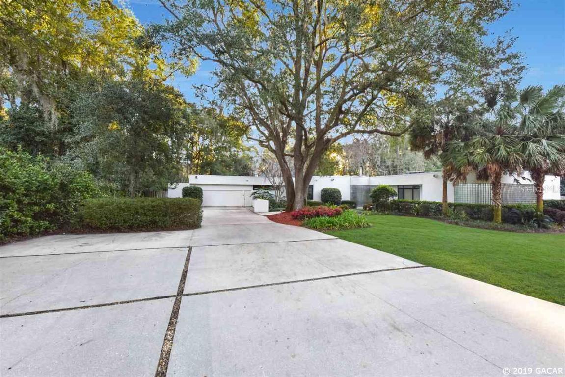 2711 NW 20th St., Gainesville, FL 32605