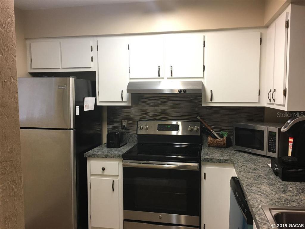 2209 SW 39th Way, Gainesville, FL 32607