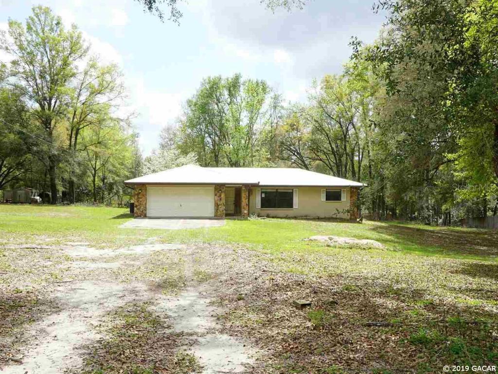 154 SW Fox Pl., Fort White, FL 32038