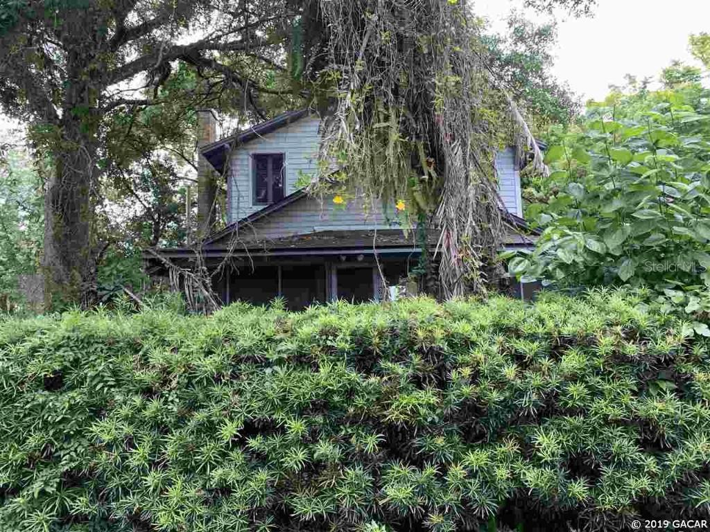 302 NW 7th Ter., Gainesville, FL 32601