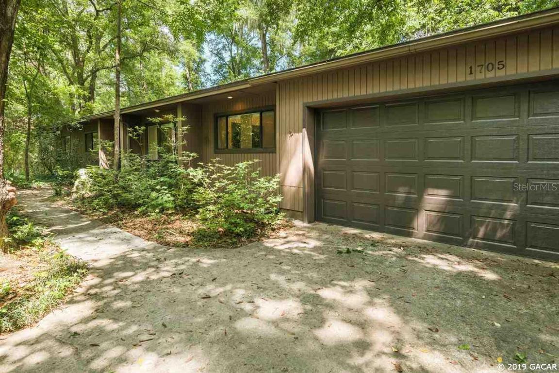 1705 SW 78th St., Gainesville, FL 32607