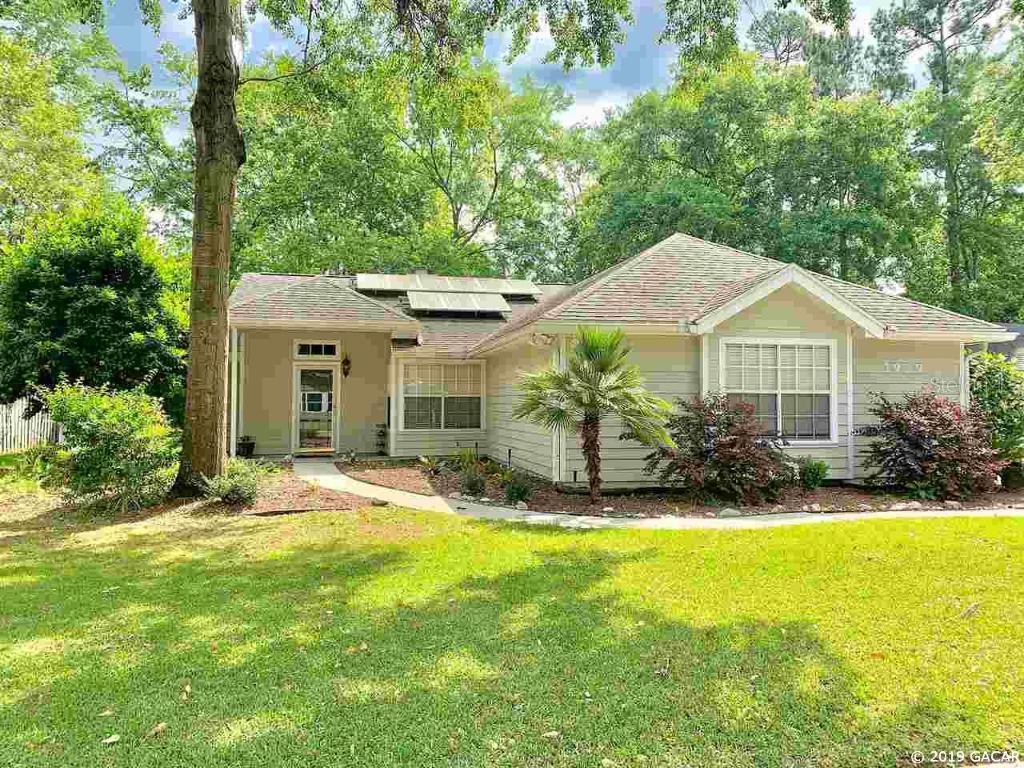 3929 NW 23 Dr., Gainesville, FL 32605