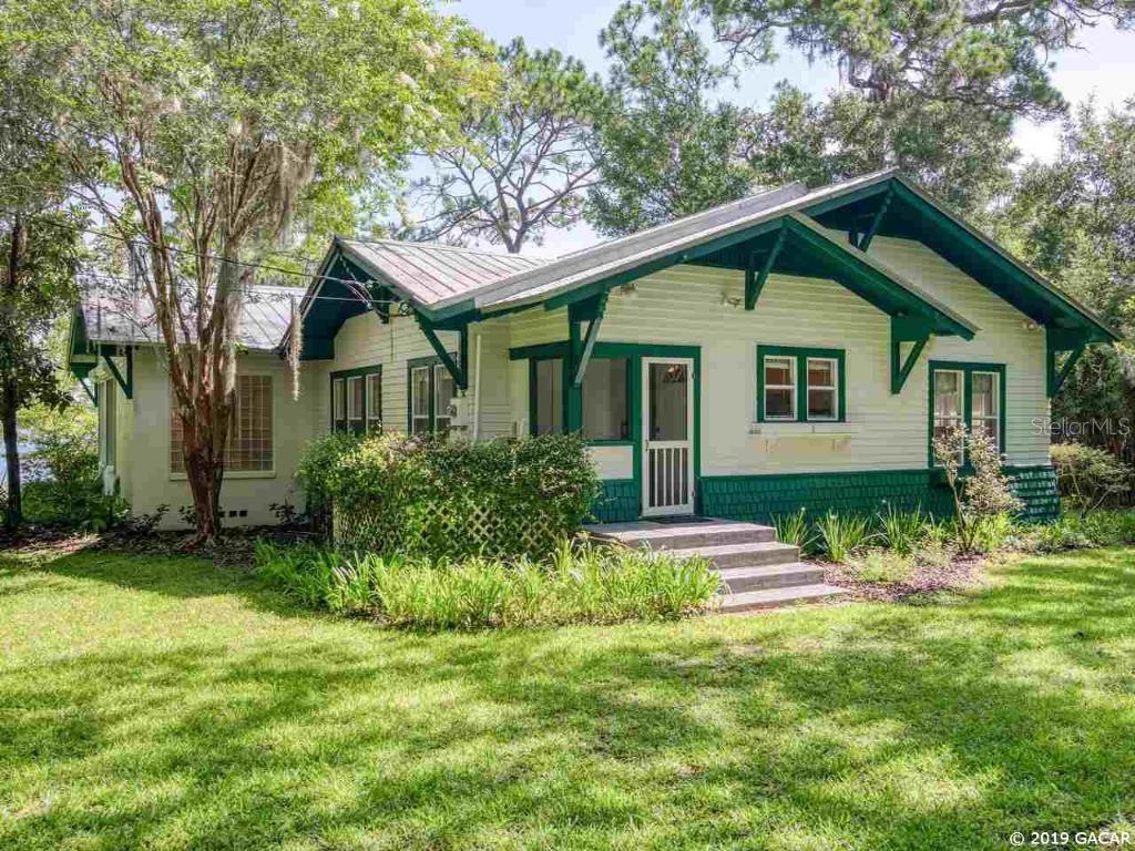 104 Myrtle Ave., Melrose, FL 32666