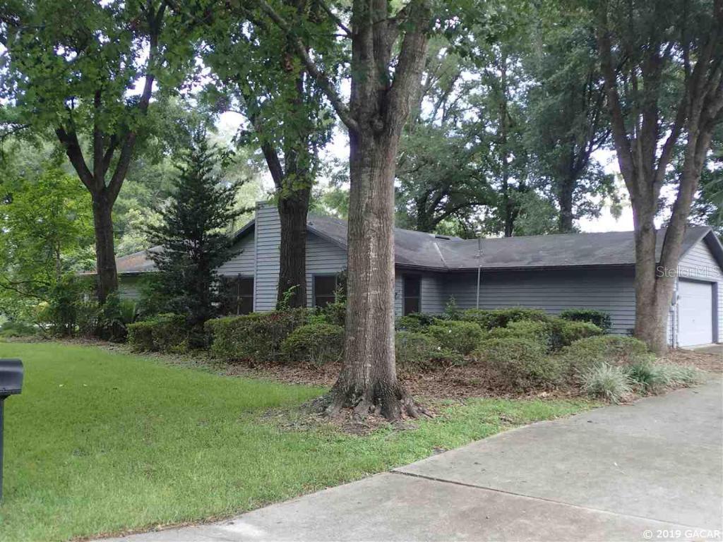 1805 SW 76th Ter., Gainesville, FL 32607