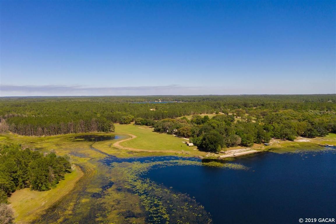 173 Persimmon Rd., Melrose, FL 32640