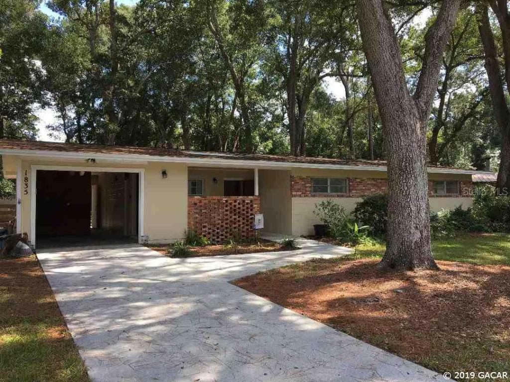 1835 NW 40 Ter., Gainesville, FL 32605