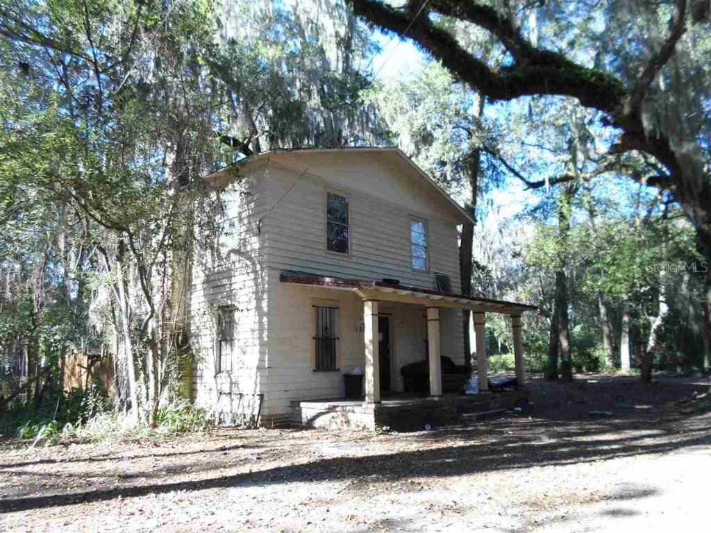 120 NW 9th St., Gainesville, FL 32601